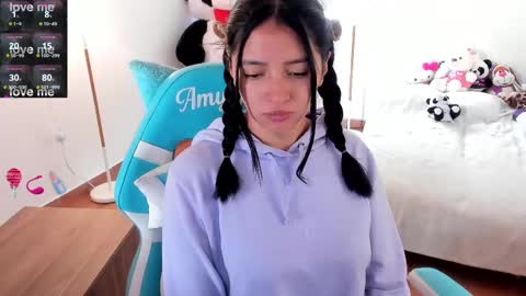 Snapshot of andrea_bonnie chatting on 17, 2, 2025 andrea_bonnie online show from 17, 2, 2025