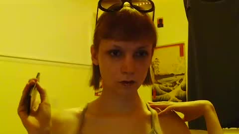 Snapshot of andrea_davenport chatting on 19, 7, 2026 andrea online show from 19, 7, 2026