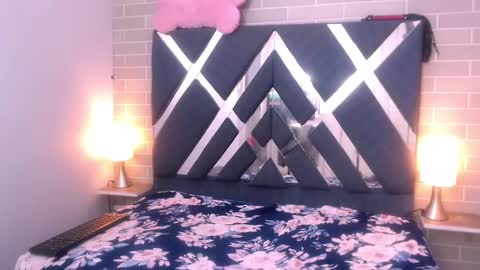 Andres Gil online show from 6, 2, 2025