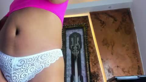 Snapshot of andrea_giraldo_ chatting on 12, 7, 2026 Andrea online show from 12, 7, 2026