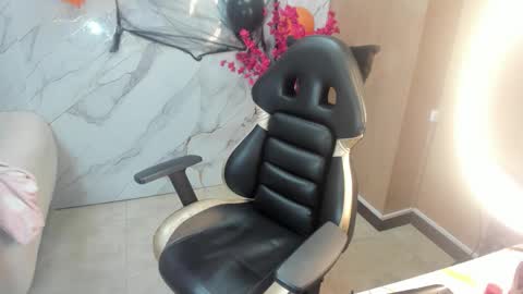 Snapshot of andrea_tasty_tf chatting on 30, 10, 2025 andrea_tasty_tf online show from 30, 10, 2025