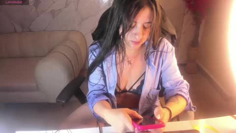 Snapshot of andrea_tasty_tf chatting on 6, 1, 2026 andrea_tasty_tf online show from 6, 1, 2026