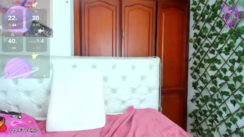 Snapshot of andrea_williams24 chatting on 23, 4, 2026 Naomi Andrea Daviss online show from 23, 4, 2026