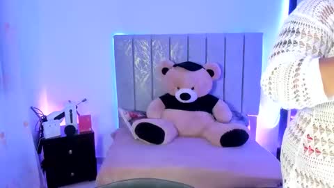 andreaakinky online show from 7, 11, 2025