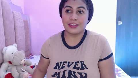 Snapshot of andreasweet2 chatting on 8, 9, 2025 A n d r e a S w e e t online show from 8, 9, 2025