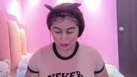 Snapshot of andreasweet2 chatting on 17, 11, 2025 A n d r e a S w e e t online show from 17, 11, 2025