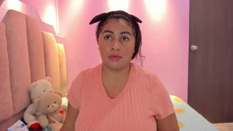 Snapshot of andreasweet2 chatting on 1, 12, 2025 A n d r e a S w e e t online show from 1, 12, 2025