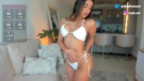 Snapshot of andreathomson chatting on 22, 9, 2025 Please call me Andrea online show from 22, 9, 2025