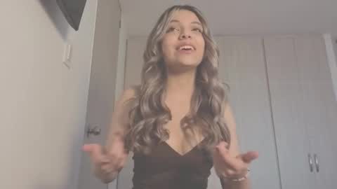 Snapshot of andreau_19 chatting on 15, 12, 2025 andreau 19 online show from 15, 12, 2025