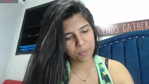 Andreina  online show from 5, 12, 2024