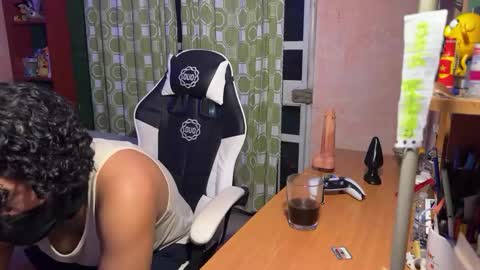 Snapshot of andrelabuda9 chatting on 8, 10, 2025 Andre Labuda online show from 8, 10, 2025