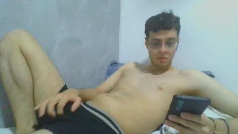 andres129494 online show from 15, 12, 2025