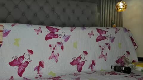 Snapshot of andres1_8 chatting on 21, 4, 2026 IM ANDRES online show from 21, 4, 2026