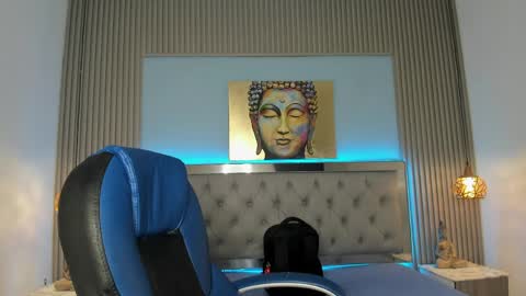 Snapshot of andres1_8 chatting on 5, 5, 2026 IM ANDRES online show from 5, 5, 2026