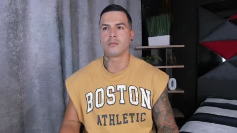 Snapshot of andres_clark chatting on 14, 1, 2025 insta andres clark online show from 14, 1, 2025