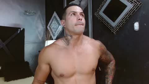 Snapshot of andres_clark chatting on 20, 1, 2025 insta andres clark online show from 20, 1, 2025