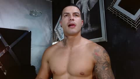 Snapshot of andres_clark chatting on 20, 1, 2025 insta andres clark online show from 20, 1, 2025