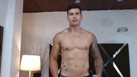 Snapshot of andres_clark chatting on 18, 2, 2025 insta andres clark online show from 18, 2, 2025