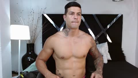 Snapshot of andres_clark chatting on 20, 2, 2025 insta andres clark online show from 20, 2, 2025