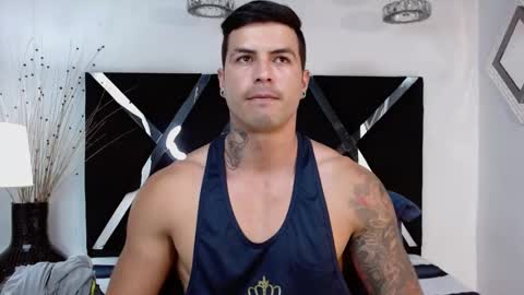 Snapshot of andres_clark chatting on 25, 2, 2025 insta andres clark online show from 25, 2, 2025