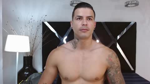 Snapshot of andres_clark chatting on 4, 3, 2025 insta andres clark online show from 4, 3, 2025