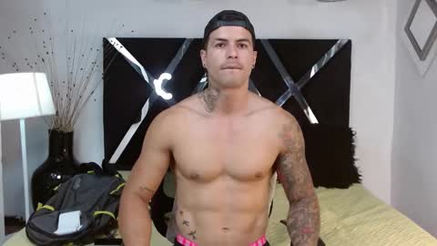 Snapshot of andres_clark chatting on 11, 3, 2025 insta andres clark online show from 11, 3, 2025