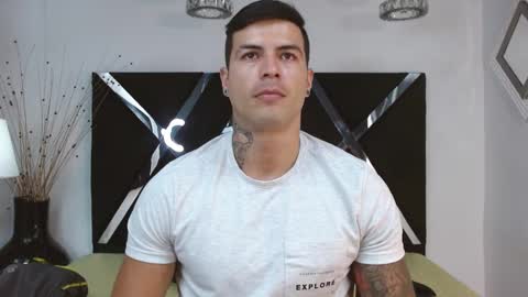 Snapshot of andres_clark chatting on 12, 3, 2025 insta andres clark online show from 12, 3, 2025