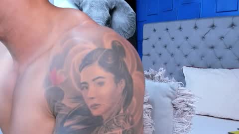 Snapshot of andres_clark chatting on 11, 9, 2025 insta andres clark online show from 11, 9, 2025