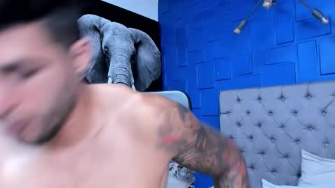 Snapshot of andres_clark chatting on 18, 11, 2025 insta andres clark online show from 18, 11, 2025