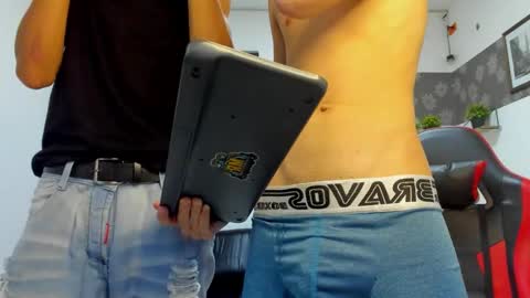 andrew_2811 online show from 22, 11, 2025