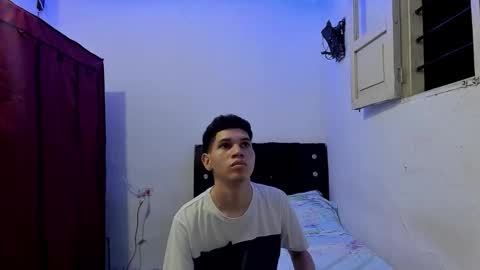 andrew_2811 online show from 25, 2, 2026