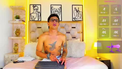 Snapshot of andrew_haalls chatting on 28, 10, 2025 andrew_haalls online show from 28, 10, 2025