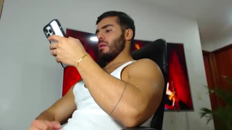 Snapshot of andrew_west_ chatting on 10, 2, 2025 ANDREW WEST online show from 10, 2, 2025