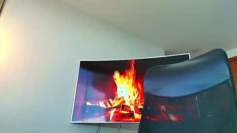 Snapshot of andrew_west_ chatting on 17, 2, 2025 ANDREW WEST online show from 17, 2, 2025