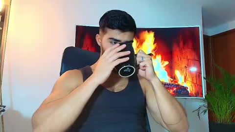 Snapshot of andrew_west_ chatting on 26, 2, 2025 ANDREW WEST online show from 26, 2, 2025