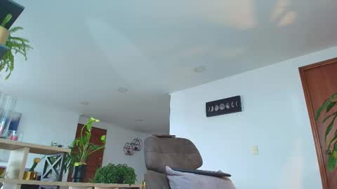 Snapshot of andrew_west_ chatting on 16, 10, 2025 ANDREW WEST online show from 16, 10, 2025