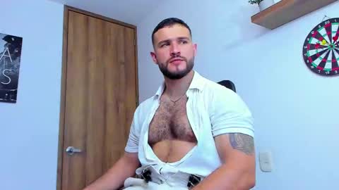 Andrew Diaz online show from 5, 10, 2025