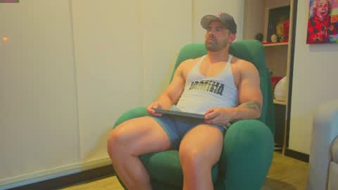 Snapshot of andrewfame chatting on 14, 6, 2026 Andrew online show from 14, 6, 2026