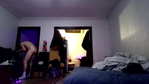Snapshot of andrewgennie chatting on 12, 5, 2026 andrewgennie online show from 12, 5, 2026