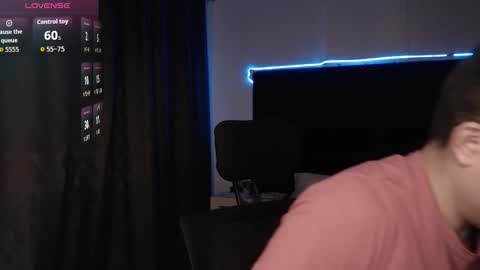 andrewmhilton_ online show from 22, 12, 2025