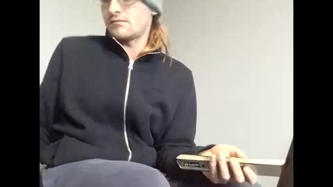 andrewwhitby online show from 15, 12, 2025