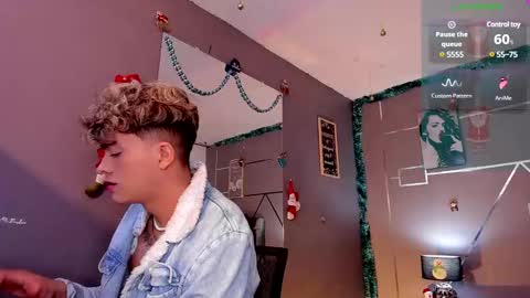 Snapshot of andrius_24 chatting on 22, 12, 2024      online show from 22, 12, 2024