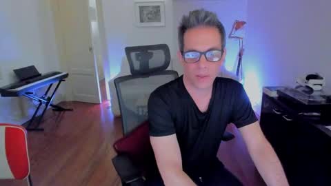 Snapshot of andy0pandi chatting on 7, 12, 2024 Andrew online show from 7, 12, 2024