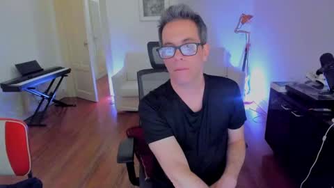 Snapshot of andy0pandi chatting on 7, 12, 2024 Andrew online show from 7, 12, 2024