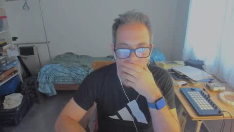 Andrew online show from 7, 1, 2026