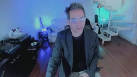 Andrew online show from 28, 6, 2026