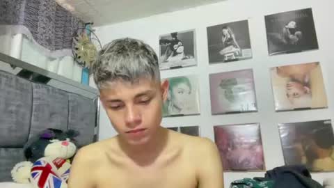 Snapshot of andy_belier chatting on 12, 11, 2025 Andy online show from 12, 11, 2025