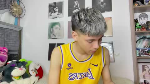 Snapshot of andy_belier chatting on 20, 11, 2025 Andy online show from 20, 11, 2025