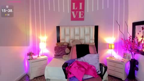 Andrea online show from 4, 2, 2026