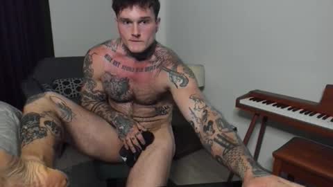 Snapshot of andy_hunk chatting on 10, 1, 2026 Andrew online show from 10, 1, 2026